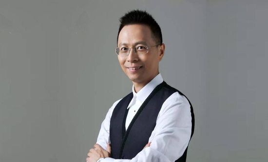 西西大胆午夜人