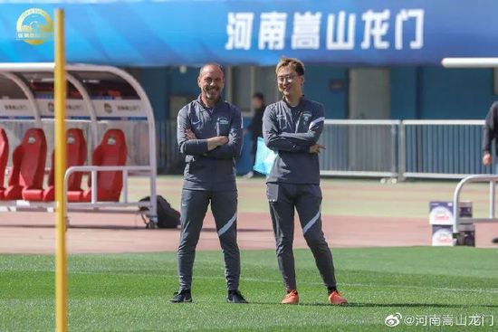 久久久精品视频免费观看
