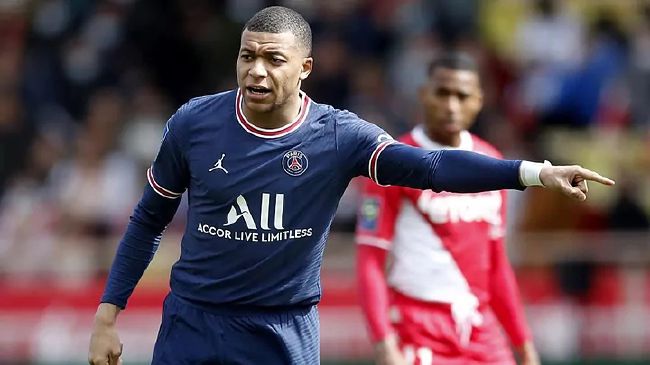 粉色窗帘房的堂姐